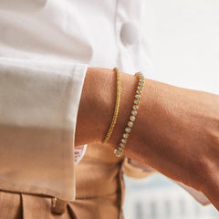 Amalie Tennis Bracelet - Round Bezel