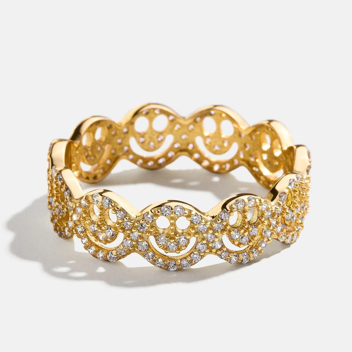 18K Gold Smiley Pavé Ring - Smiley Face