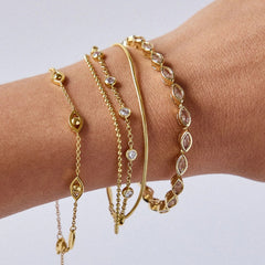 Amanda 18K Gold Tennis Bracelet - Pear Bezel