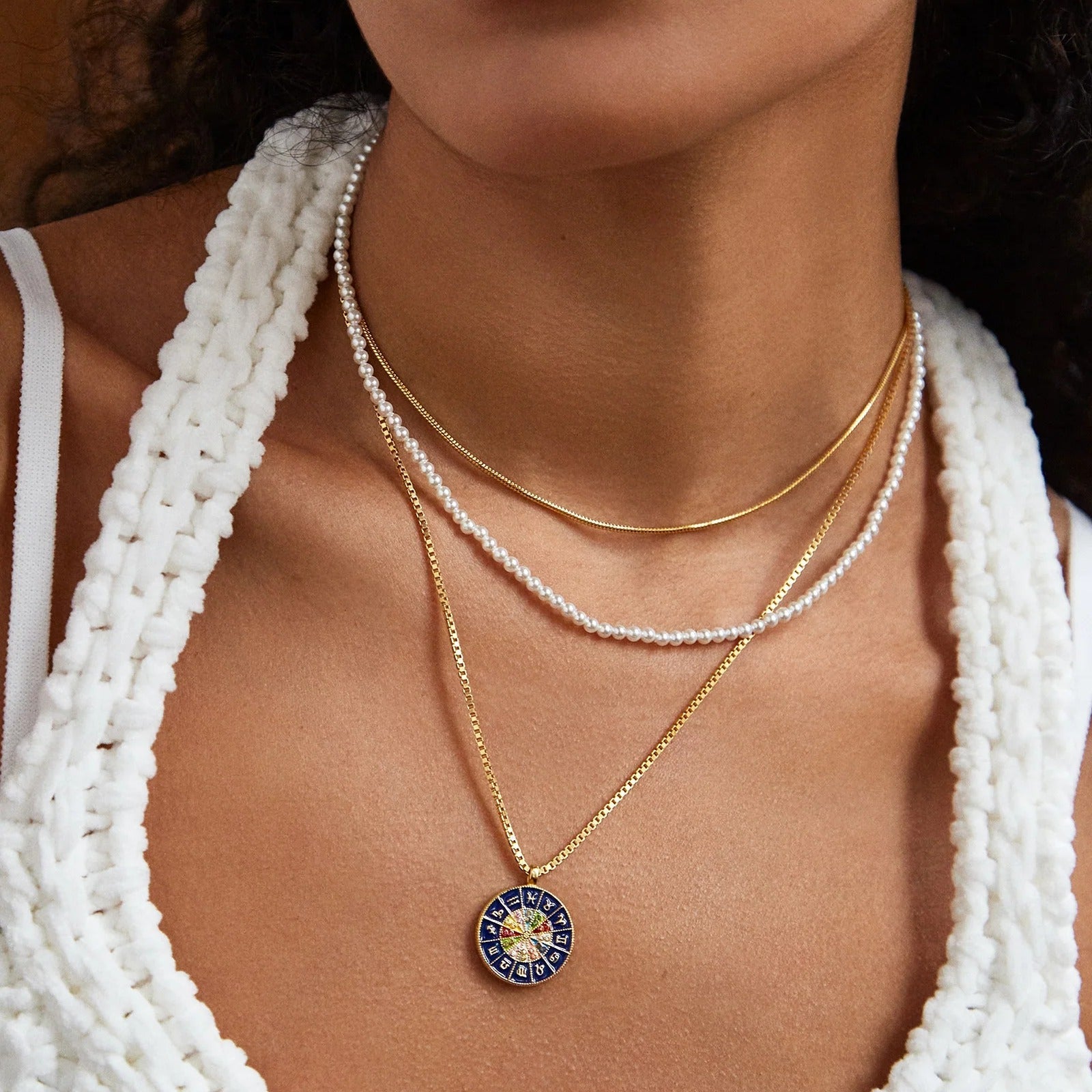 18K Gold Reversible Medallion Necklace - Astro